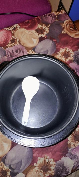 Продам мультиварку VITEK VT-4278