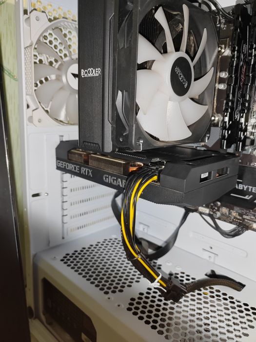 RTX 3060 gigabyte 12 gb