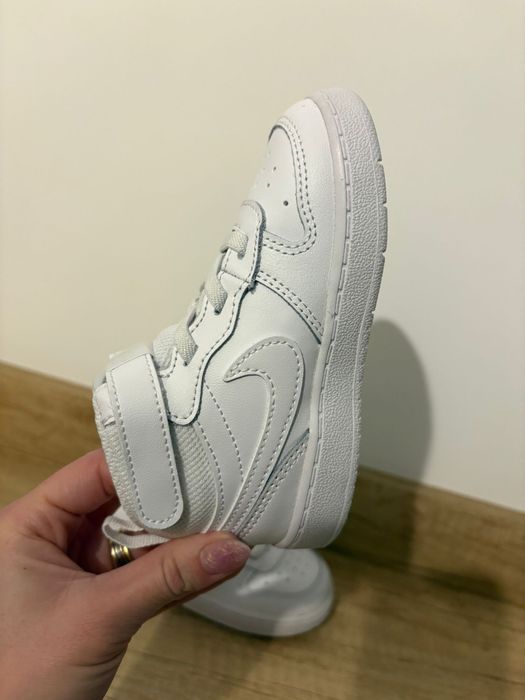 Adidasi Nike copii marime 25