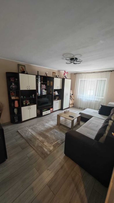 Vanzare apartament 2 camere Micro 39C , Galati