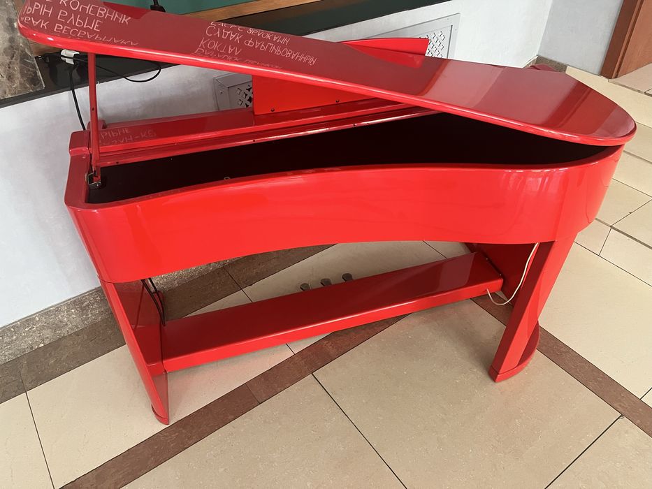 Продам Рояль электронная