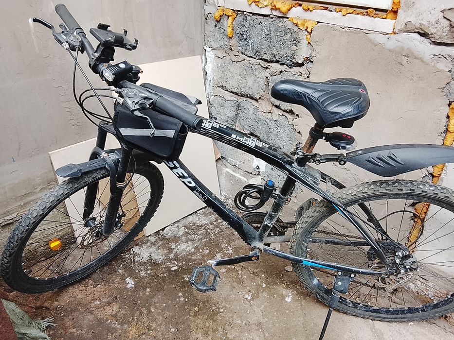 Велосипед пользовались одну лета