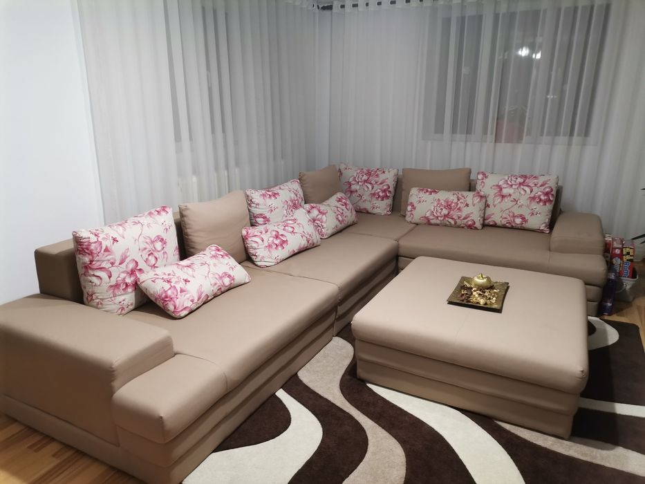 Mobilă living  aproape nouă