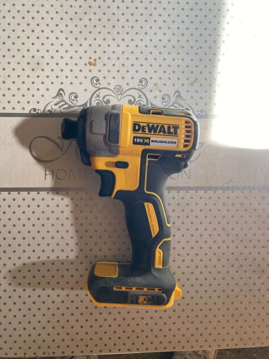 Ударен Винтоверт DeWalt