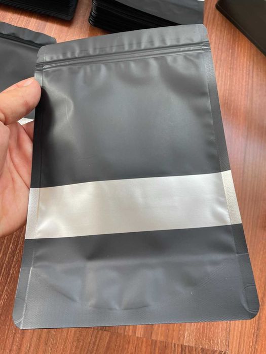Doy-Pack пликове и лепачка