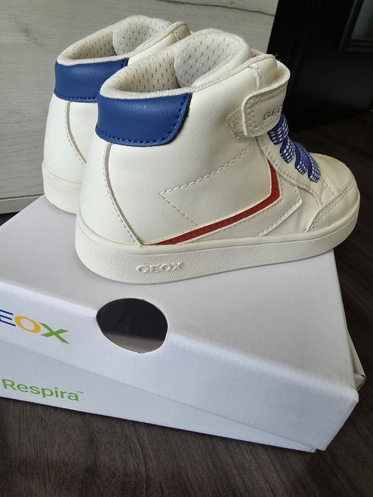 Детски боти Geox