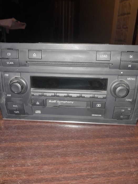 Ауди а4  б7  на части