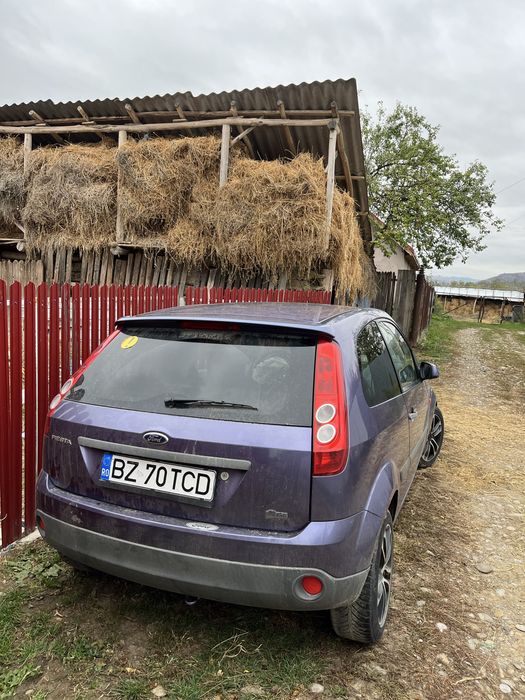 vand ford fiesta