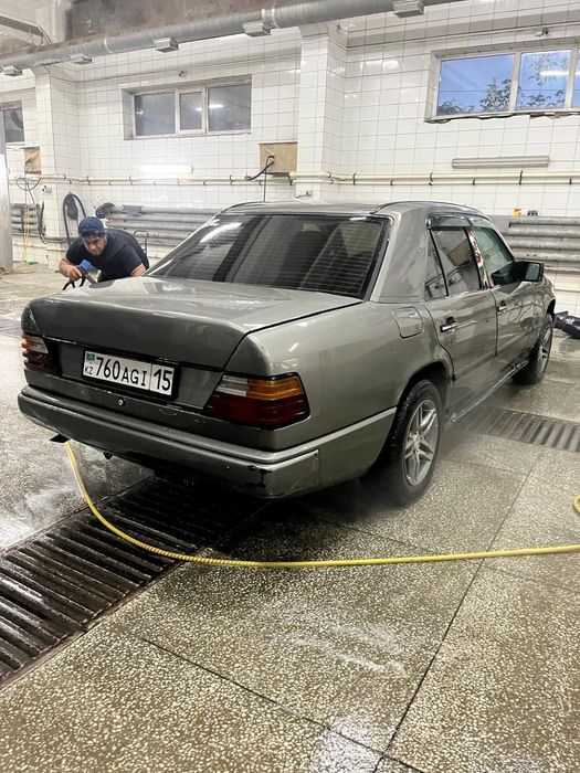 Продам Мерседес бэнс w124