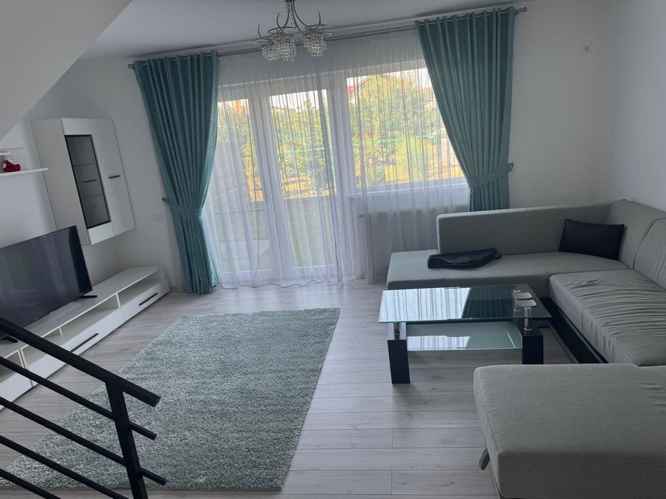 Vila /Casa Insiruita de vanzare