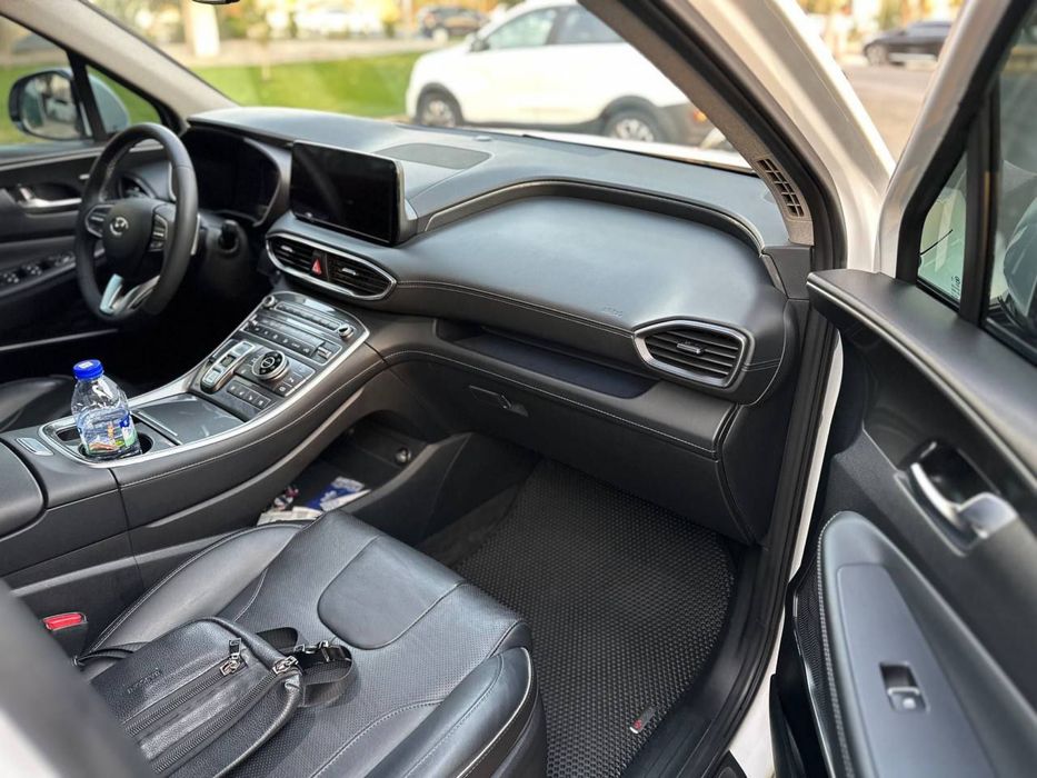 Hyundai Santa Fe 2021 White Pearl 3.5 V6 AT Максимальная комплектация