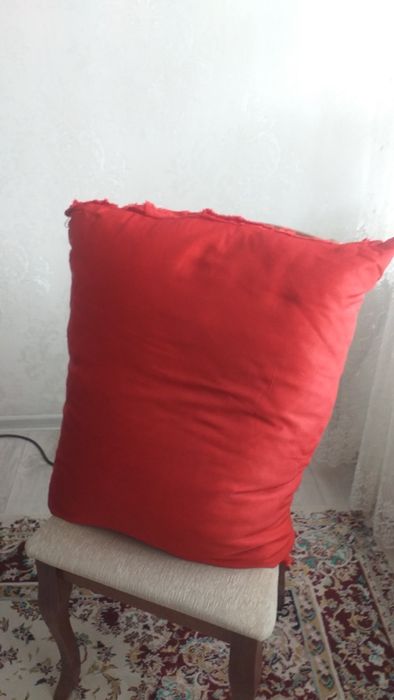 Подушки перьевые 5000 тг