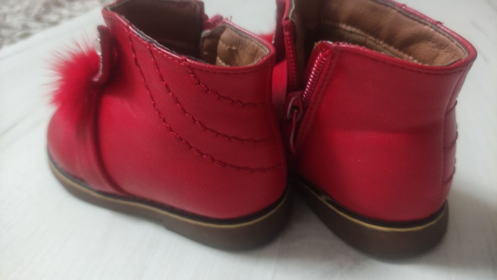 Ботиночки для девочки со стразами