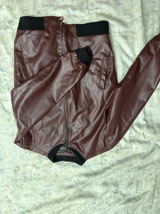 Мужская куртка стильная