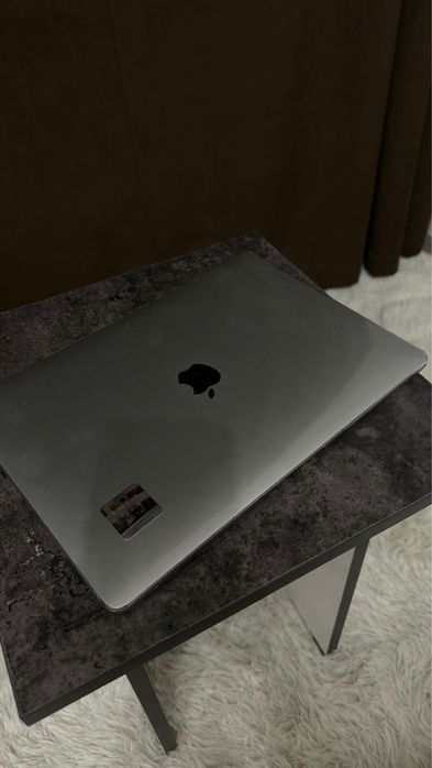 Ноутбук Apple MacBook