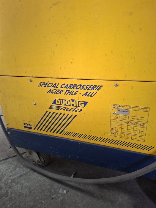 Продавам професионален MIG/MAG заваръчен апарат GYS DUOMIG AUTO + GYSP