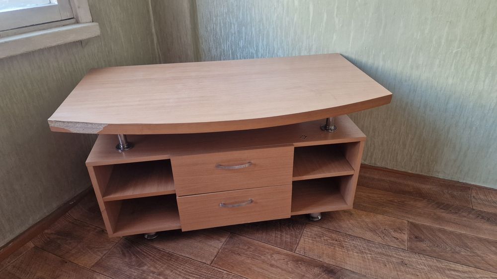 Тумба под телевизор