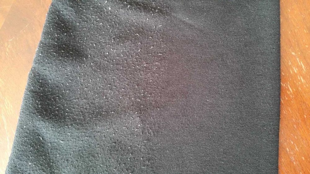 Машинка за премахване на мъх, топчета и конци от дрехите SOLAC H101A4