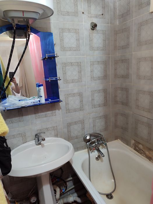 Продается 2-комн (4-39, 2 этаж)