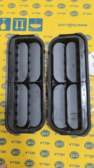 Grila ventilație aer aripa VW T5 T6 Amarok Caddy 7LA819181