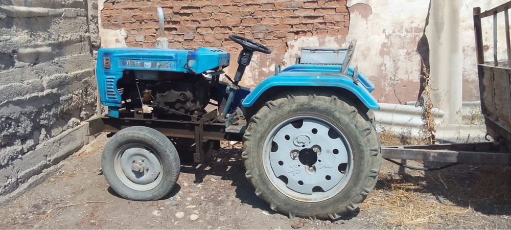Трактор китайский