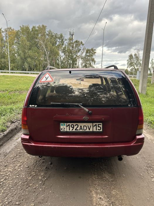 Продам Нисан П 10 обьем 2 литра