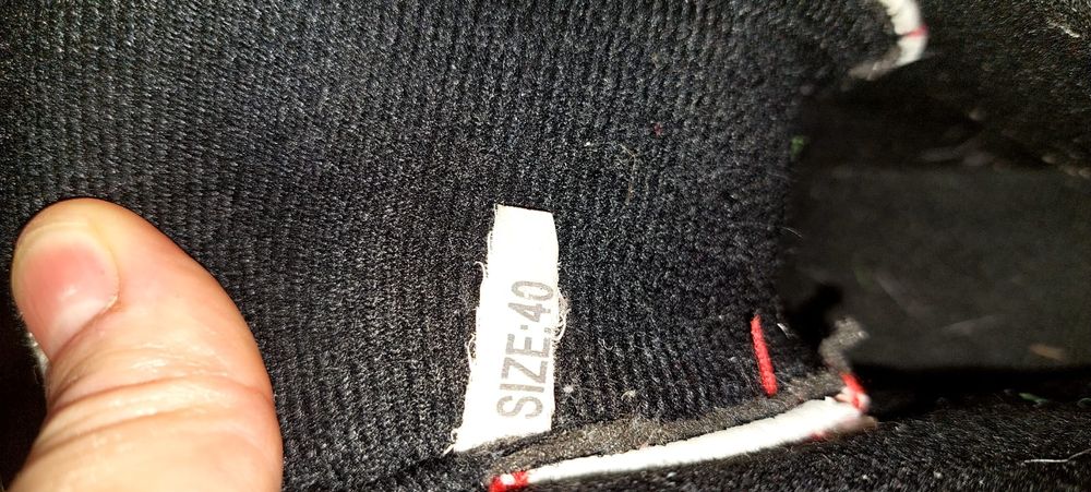 Продам роликовые коньки