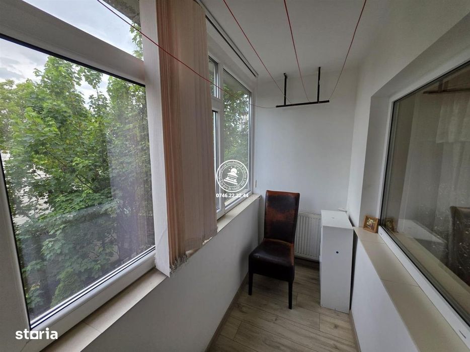 Apartament 2 camere de vanzare - 2 balcoane, etaj intermediar - CUG