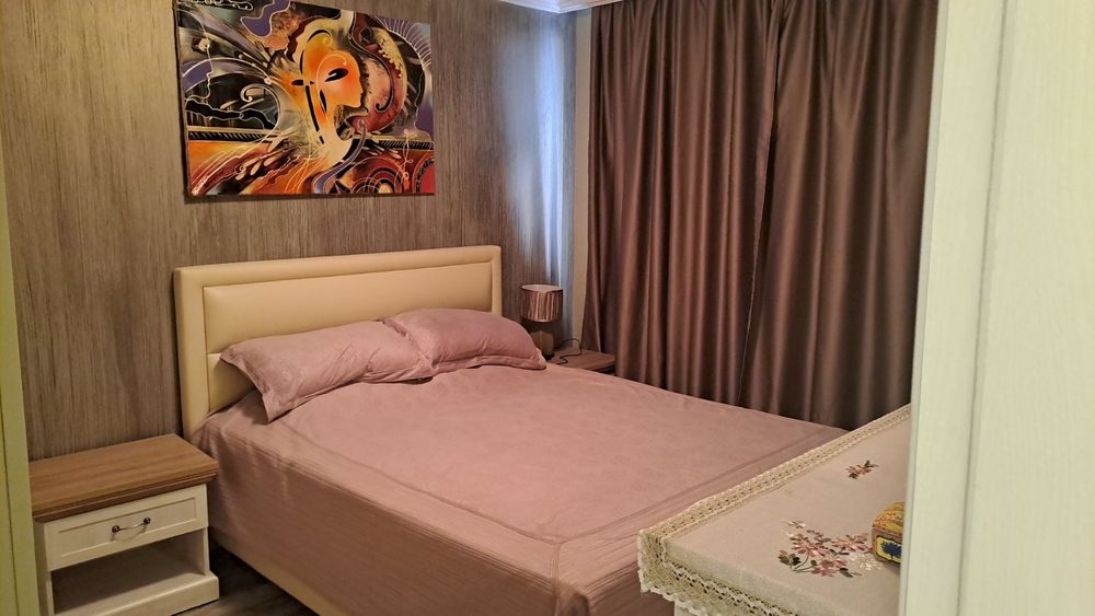 Дава се под наем Двустаен апартамент в Плевен, Идеален център - 77 кв.м за 550 € - Снимка #8