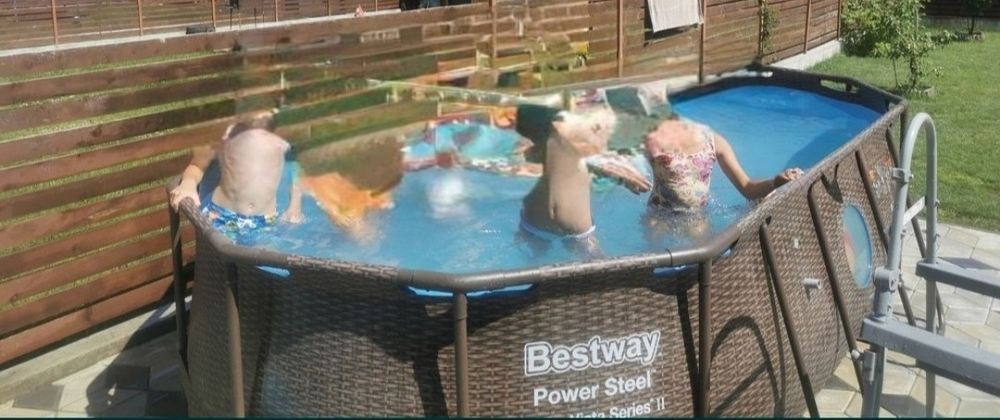 Piscina cu cadru metalic Bestway, ovala, 427 x 250 x 100 cm