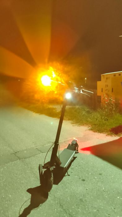 Vând trotinetă electrică Nave s40