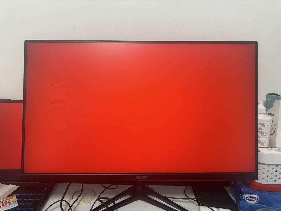 Acer Nitro 24” 165Hz – Перфектно състояние, без изгорели пиксели