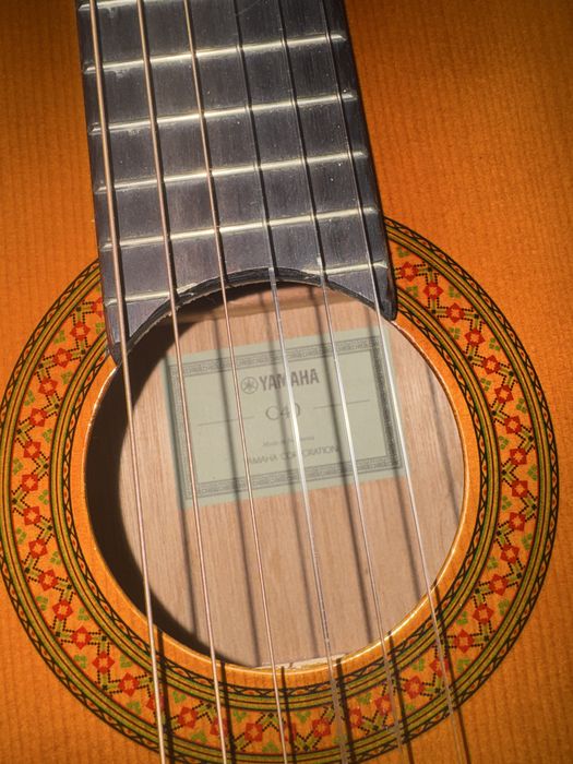 Гитара ямаха С 40