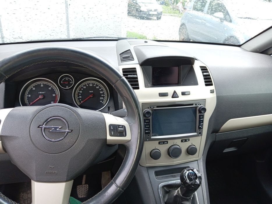 Opel Zafira B 1.7 cdti  2009.