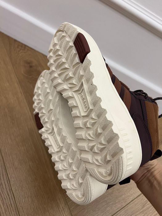 Ботинки Adidas 35-35,5