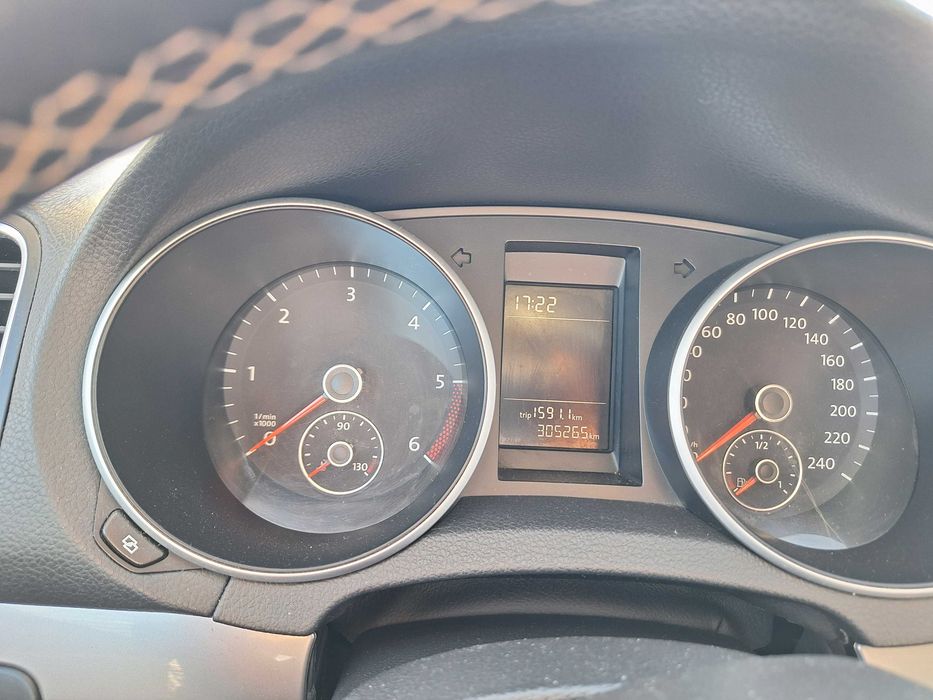 VW Golf 6 Variant 2010, 1.6TDI, motorina – 305.000 km – functionala