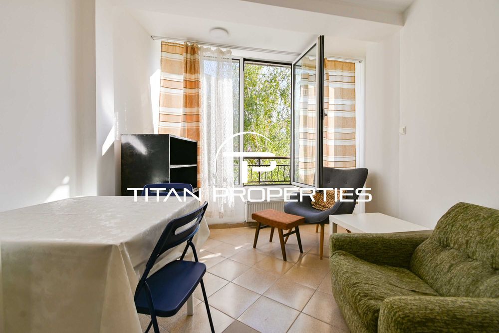 Дава се под наем Двустаен апартамент в София, Център - 40 кв.м за 407.49 € - Снимка #1