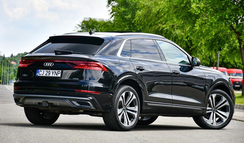 Audi Q8