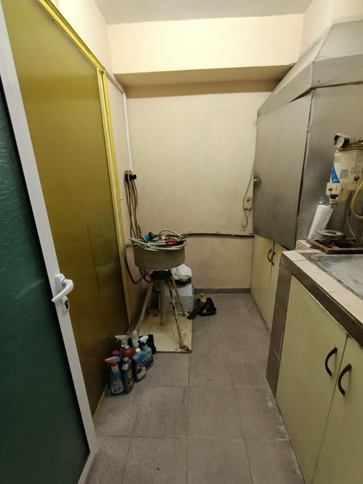 Продава се Двустаен апартамент в Бургас, Възраждане - 40 кв.м за 1388 €/кв.м - Снимка #6