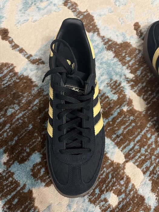Кроссовки Adidas новые