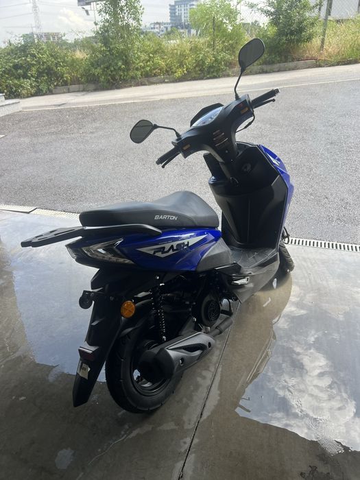 Скуттер  Barton Flash 50