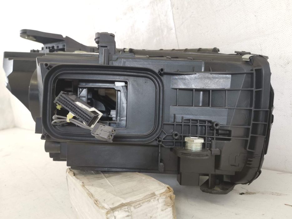 Фар Ляв Пълен Лед Висока Производителност Мерцедес-Бенц Ц-Клас / Merce