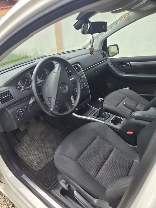 Mercedes/Clasa B/2010/EURO 5/benzina/146000 Km