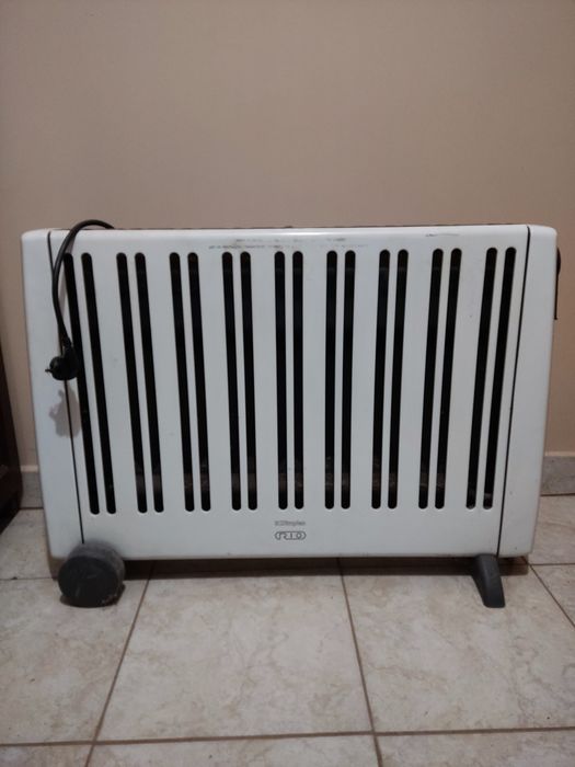 Маслен радиатор 1800 W