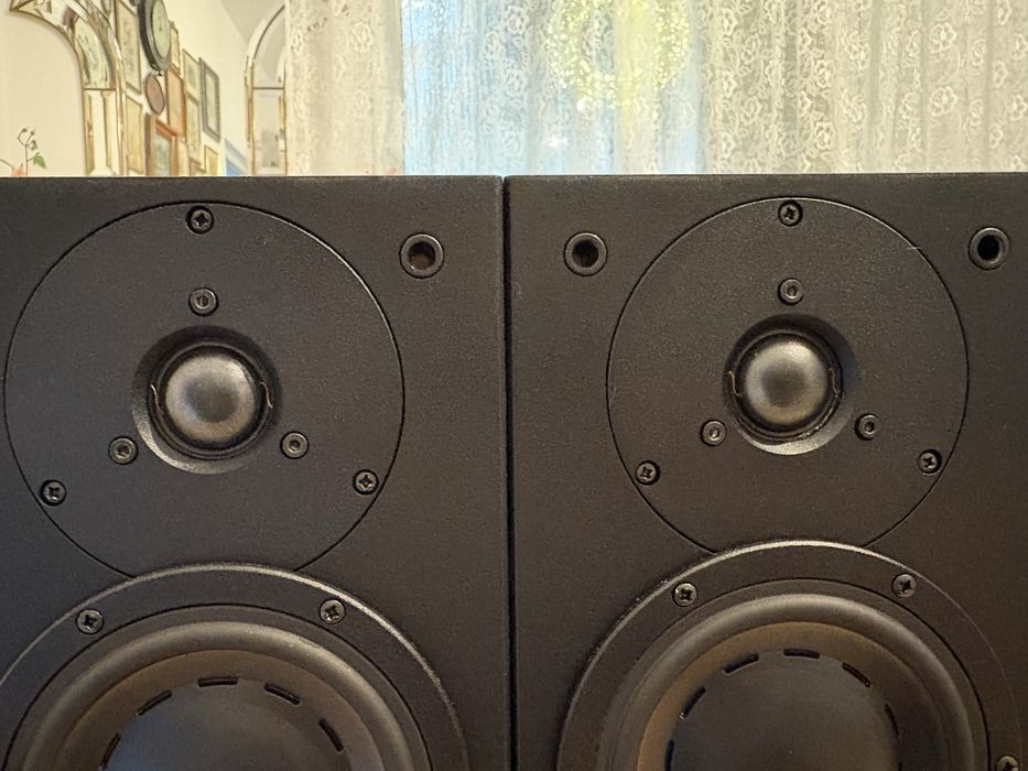 Boxe Dynaudio Audience 42