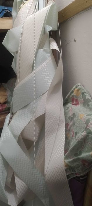 Жалюзи вертикальные на окно