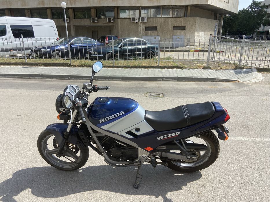 Honda VTZ 250cc V-twin