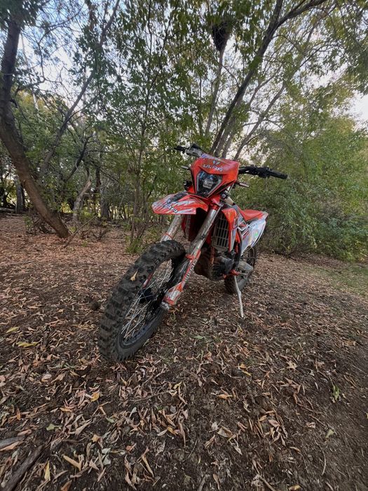 Продам мотоцикл эндуро