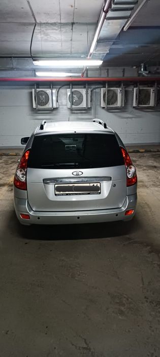 Продам Приору универсал LUX