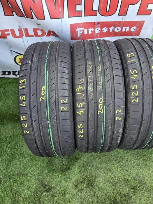 225 45 19  kumho
